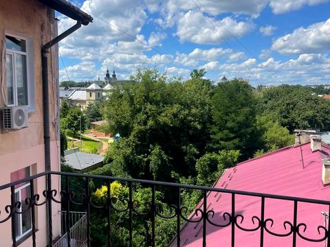 квартира за адресою Академіка Філарета Колесси вул. (), 15