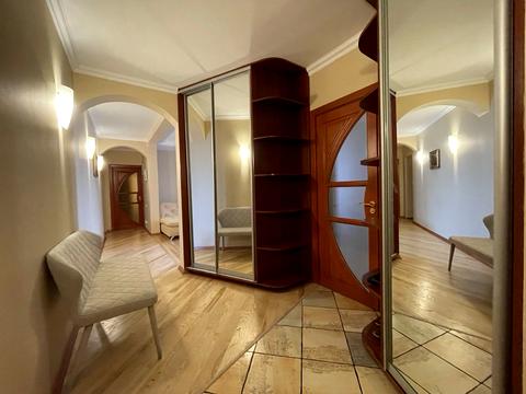 квартира по адресу Артековская ул., 12