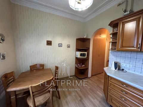 квартира по адресу Строителей ул., 39