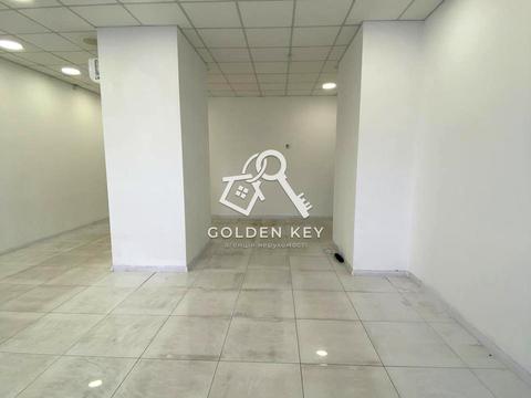 комерційна за адресою Металургів, 24