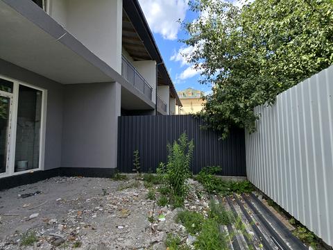 будинок за адресою Українська вул.