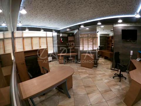 комерційна за адресою Дніпровська набережна вул., 26-Ж