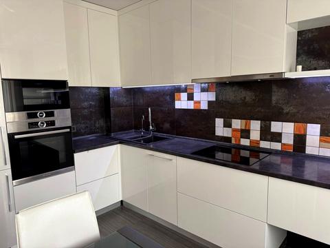 квартира по адресу Дмитриевская ул., 75