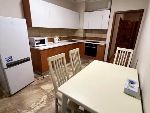квартира по адресу Голосеевский просп. (40-летия Октября), 95-А