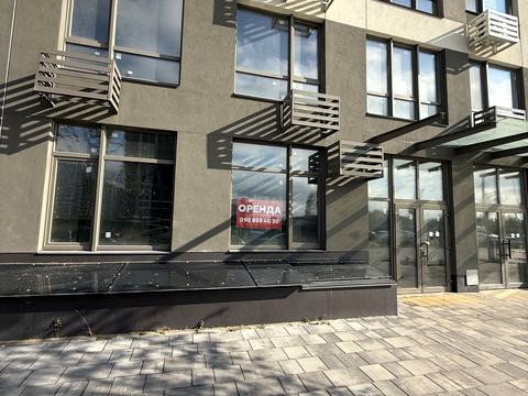 комерційна за адресою Родини Крістерів вул., 14
