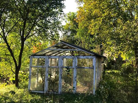 будинок за адресою смт. Отинія, липова