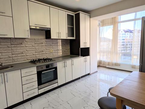 квартира за адресою Гетьмана Петра Дорошенка вул., 22б