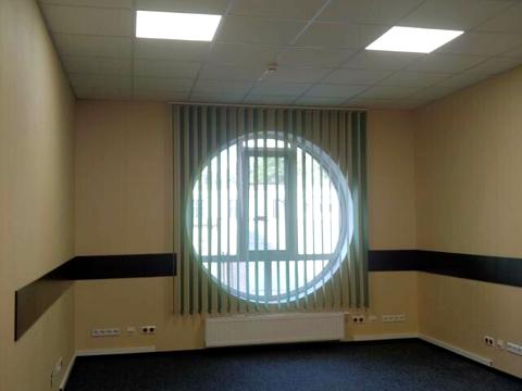 комерційна за адресою Кловський узвіз (Кловський), 7а