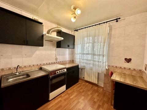 квартира за адресою Героїв полку Азов бульв. (Гвардійський), 136