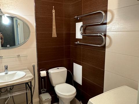 квартира за адресою Миколи Бажана просп., 1-М