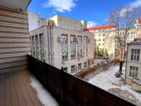 комерційна за адресою Рильський пров., 6