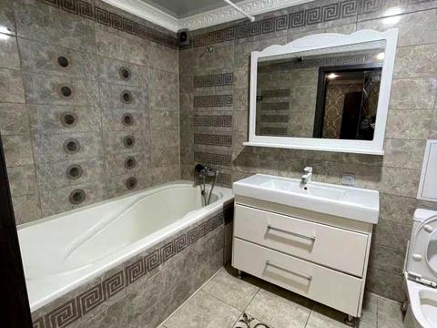 квартира за адресою Науки просп. (Леніна), 45а