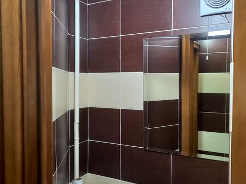комерційна за адресою Хрещатик вул., 10-Б