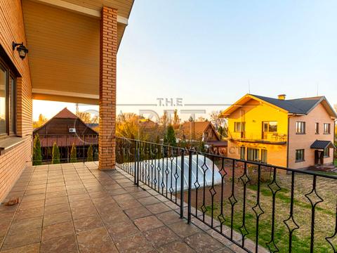 будинок за адресою Виноградна, 1