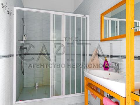 будинок за адресою Виноградна, 1