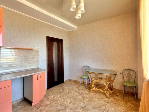 квартира за адресою Владислава Бувалкіна вул. (Бочарова Генерала), 54г