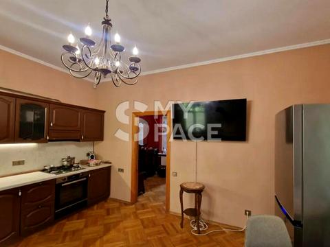 будинок за адресою Петропавлівський пров., 3