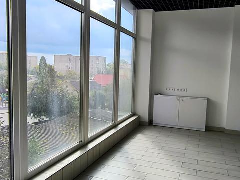 коммерческая по адресу Михаила Грушевского ул., 107