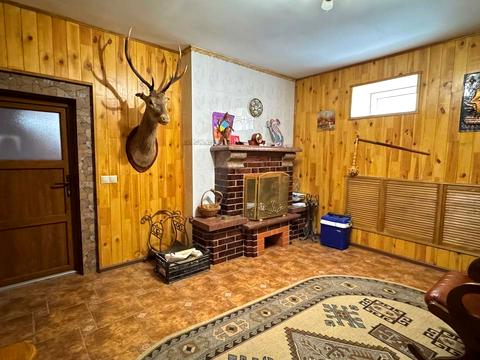 будинок за адресою Богдана Хмельницького