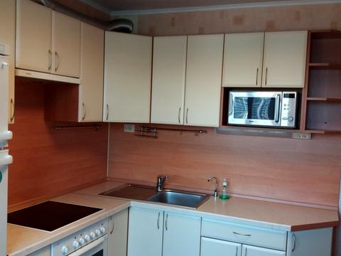 квартира за адресою Голосіївський просп. (40-річчя Жовтня), 19