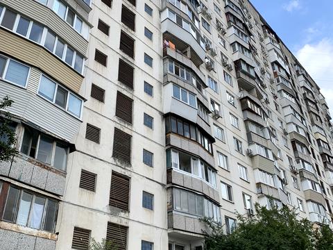 квартира за адресою Київ, Голосіївський просп. (40-річчя Жовтня), 19