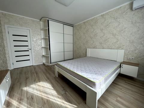 квартира по адресу Софии Русовой ул., 5