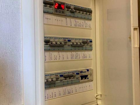 квартира по адресу Олександра Олеся ул., 8/11