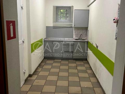 комерційна за адресою Данила Щербаківського вул. (Щербакова), 53