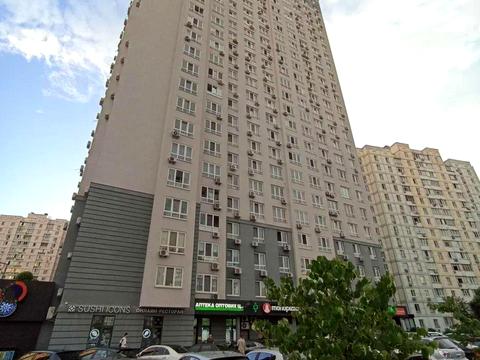 квартира за адресою Драгоманова вул., 10