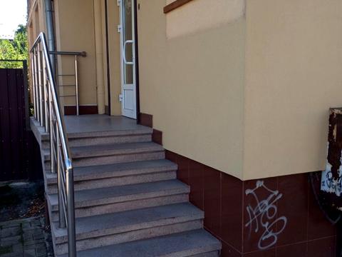 комерційна за адресою Богдана Лепкого вул., 24А