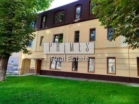 комерційна за адресою Івана Франка вул., 26