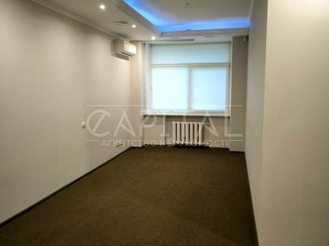 коммерческая по адресу Calle Dilova ул. (Димитрова), 5-Б