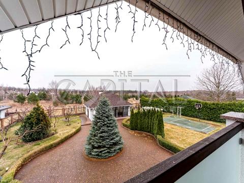 дом по адресу Соборна ул.