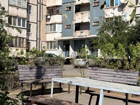 квартира за адресою Володимира Бизова вул. (Якіра), 24