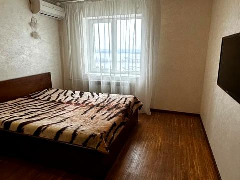 квартира по адресу Героев просп., 1