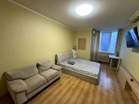 квартира за адресою Миколи Бажана просп., 1-М