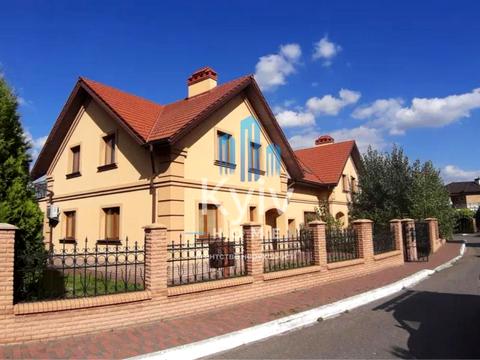 дом по адресу Набережна