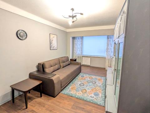 квартира за адресою Героїв полку "Азов" вул. (Маршала Малиновського), 30