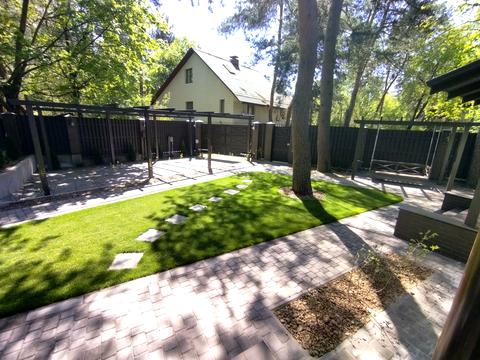 будинок за адресою Анатолія Солов'яненка вул.