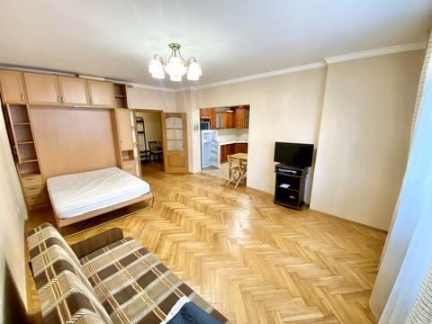 квартира за адресою Раїси Окіпної вул., 4-А