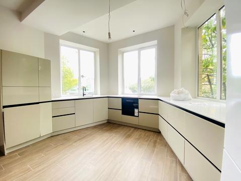 квартира за адресою Клавдії Радченка вул., 14