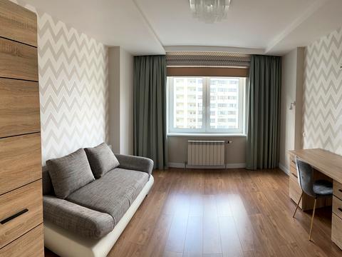 квартира за адресою Авіаконструктора Ігоря Сікорського вул. (Танкова), 4-Д