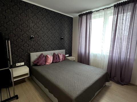 квартира за адресою Сергія Данченка вул., 32-А