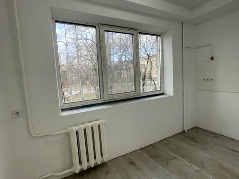 квартира за адресою Космічна вул., 5