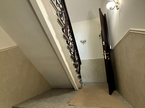 комерційна за адресою Паторжинського вул., 23