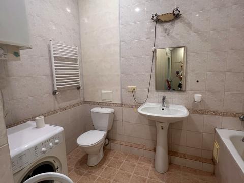 квартира за адресою Галини Романової вул., 4