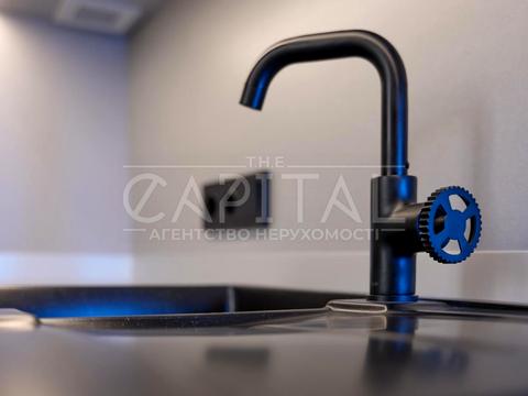 комерційна за адресою Велика Васильківська вул. (Червоноармійська), 26-Б