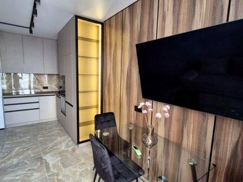 квартира за адресою Олександра Олеся вул., 9-А