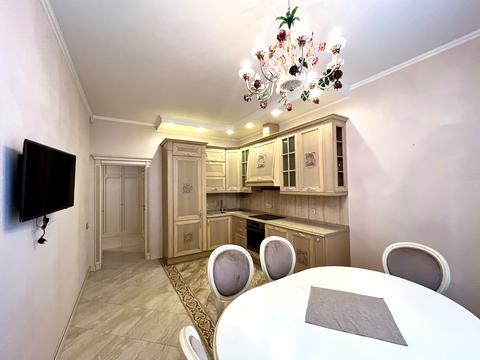 квартира за адресою Лабораторна вул., 6