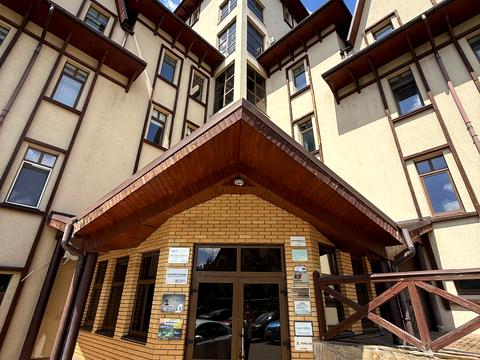 комерційна за адресою Берестейський просп. (Перемоги), 8-А